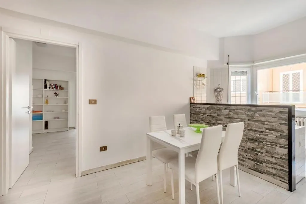Apartment Holiday Home Cava Aurelia Rome